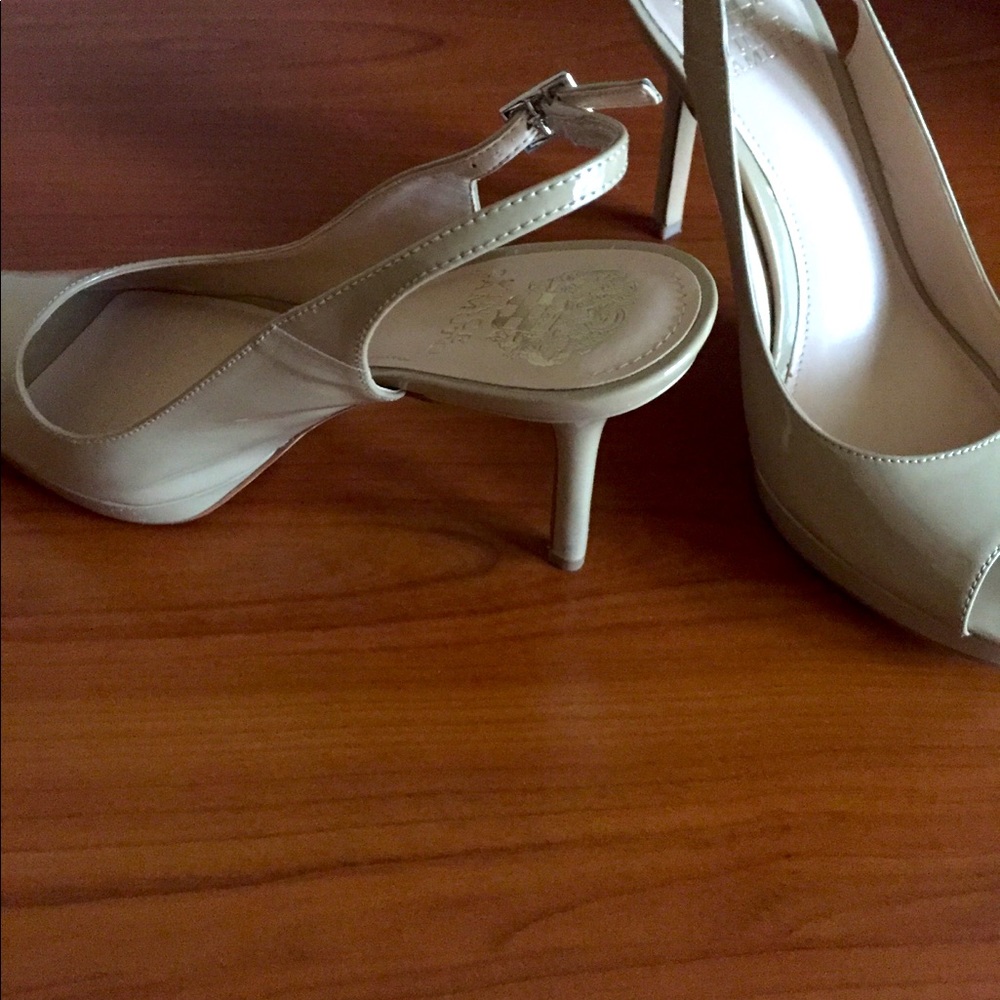 high heeled with platform inside pumps